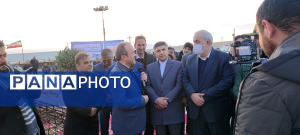 آغاز عملیات اجرایی طرح آبرسانی منطقه سرانی شیروان با حضور وزیر نیرو