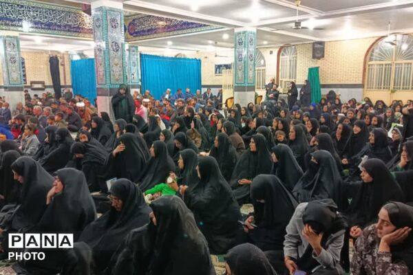 شور تماشایی قلعه رئیسی‌ها در عزای رهبر انقلاب(ره)
