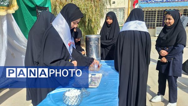 جشن دهه فجر  درمدرسه پاکدل