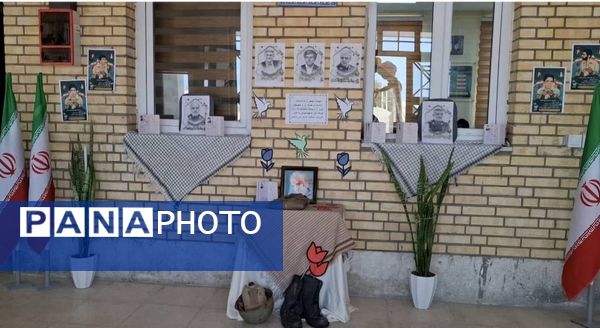 غبارروبی نمازخانه‌های مدارس قشم در آستانه سال تحصیلی جدید