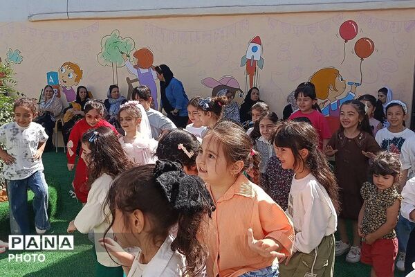  جشن شکوفه‌ها در مجتمع آموزشی سمأ دخترانه شهرری