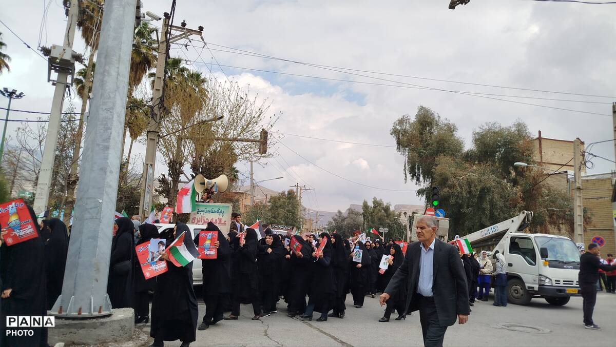 حضور پر شور عشایر در راهپیمایی  روز قدس