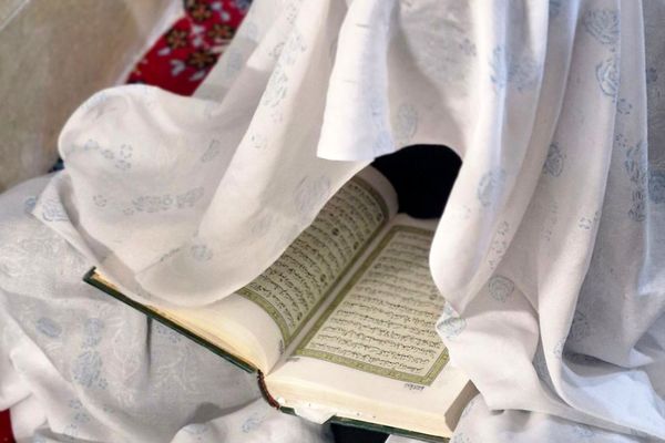 فشافویه میزبان خلوت عاشقانه دانش آموزان در نخستین روز اعتکاف همزمان با ولادت حضرت علی (ع)