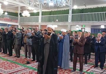اقامه نماز جمعه در شهر بار نیشابور