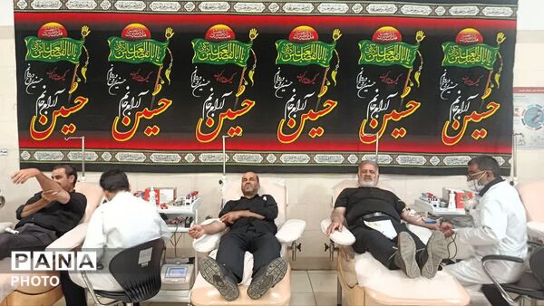همدلی خبرنگاران قم در سنت اهدای خون