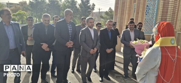 پیشتازان چهارمحال و بختیاری میزبان رئیس سازمان مدارس غیردولتی وزارت آموزش و پرورش 