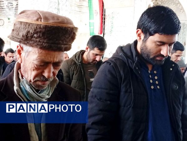 نماز جمعه در کاشمر 