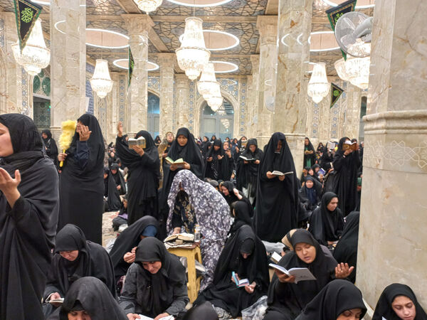 مراسم احیا شب بیست و یکم ماه رمضان در مسجد اعظم قم
