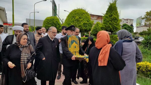 کاروان زیر سایه خورشید، به دیار نور رسید