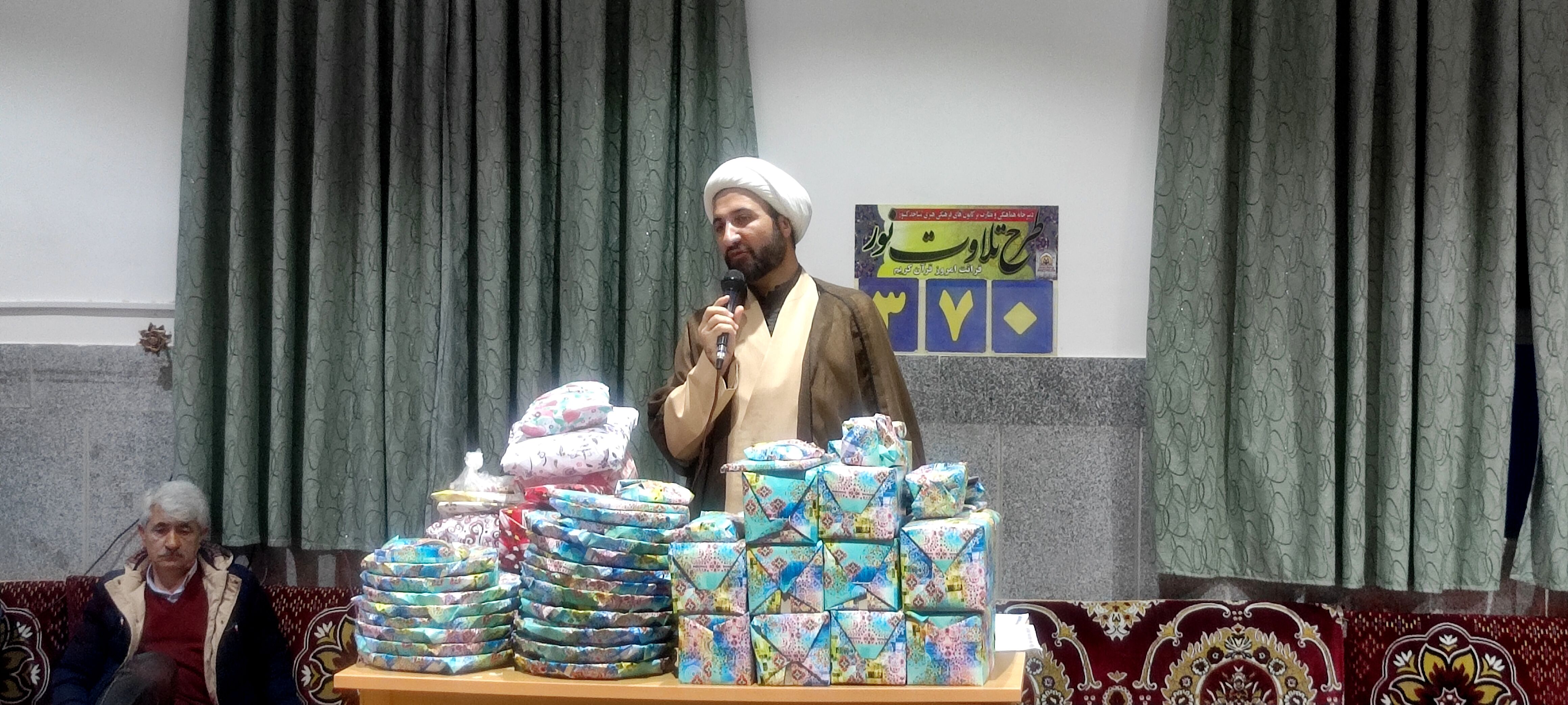 حضور ۷٠ دانش‌آموز  معتکف در مسجد امام رضا(ع)، رضا آباد شرقی شیروان