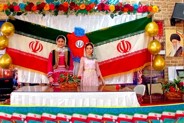 جشن پیروزی انقلاب اسلامی در مدرسه دکتر کیهانی1