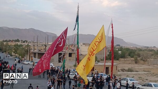 تجلی عشق در اربعین، از دهق تا کربلا 