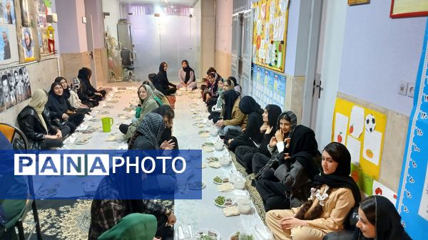 برگزاری محافل انس با قرآن و مراسم افطاری در مدارس شهرستان ملارد 