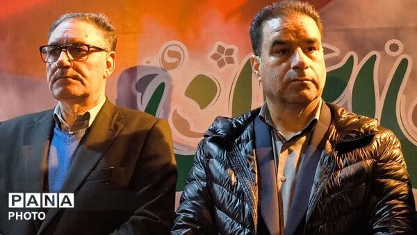 مردم دلفان در شب چهلم مراسم شهید آیت‌الله سید علی خامنه‌ای گردهم آمدند