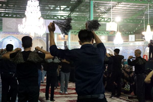 مراسم عزاداری تاسوعا، به رسم آیین‌های ۴۰۰ ساله در خور و بیابانک 