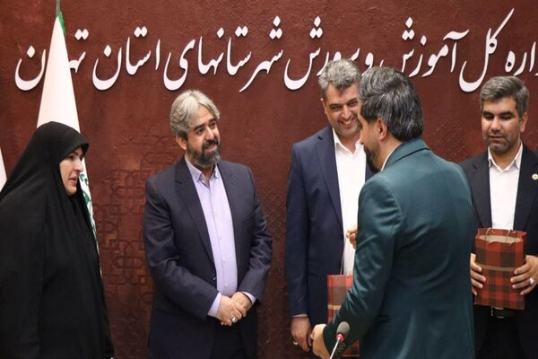 نشست صمیمی فعالین رسانه ای دانش‌آموزان با مدیرعامل خبرگزاری پانا