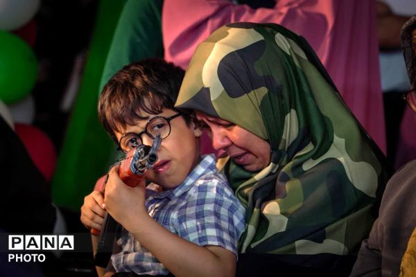 اولین جشن تکلیف دخترانه در تجمعات شبانه