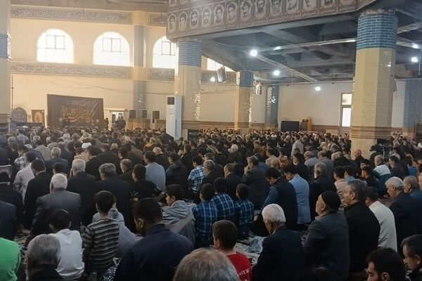 حضور شهید گمنام، حال‌وهوای نماز جمعه را متحول کرد