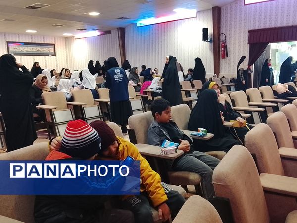 مراسم باشکوه دهه فجر و نیمه شعبان  در سالن مهر تابان نیشابور 