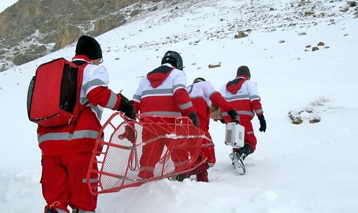 انتقال ۵۹ مصدوم و امدادرسانی به ۸۹۴۱ نفر در برف و کولاک ۱۹ استان