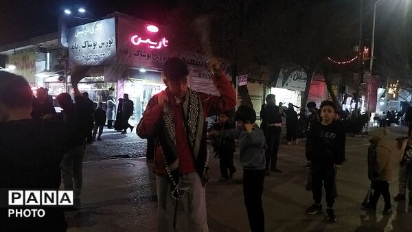 عزاداری شب نوزدهم در خیابان های نیشابور 