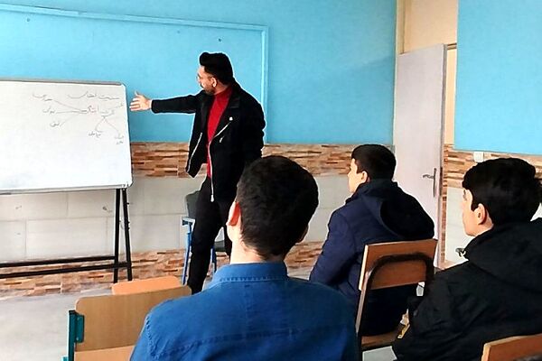 دومین مرحله از ارزیابی معلمان نمونه در ناحیه دو شهرری 