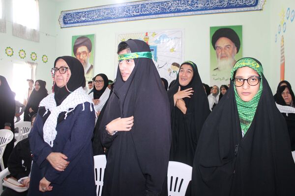 نواختن زنگ ایثار، شهادت و نماز در آموزشگاه ولایت شهرستان فریمان