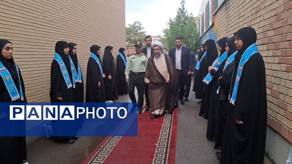 بوی ماه مهر در مدارس آذربایجان‌شرقی