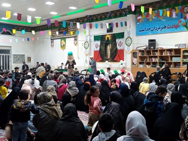 جشن ولادت صاحب زمان در مسجد چهارده معصوم الغدیر