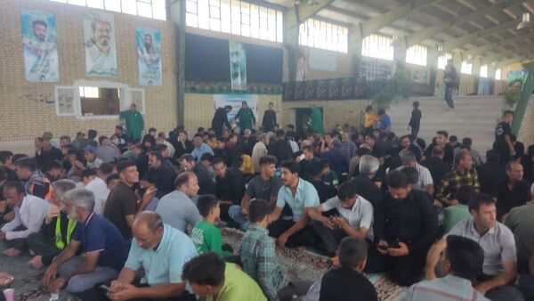پیاده‌روی زائران در دهه پایانی ماه سفر جاده قدیم نیشابور به سمت مشهد