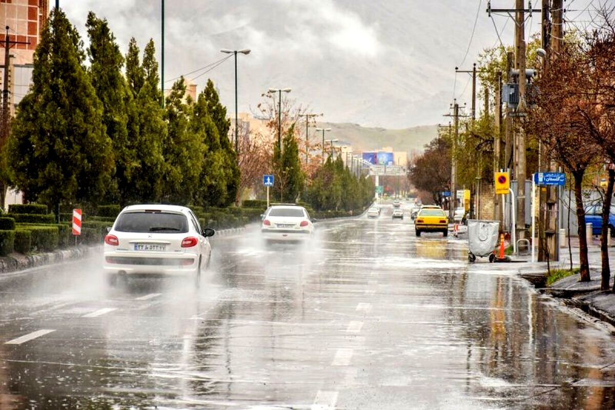 رگبار و رعد و برق برای 25 استان همراه با کاهش 10 درجه‌ای هوا