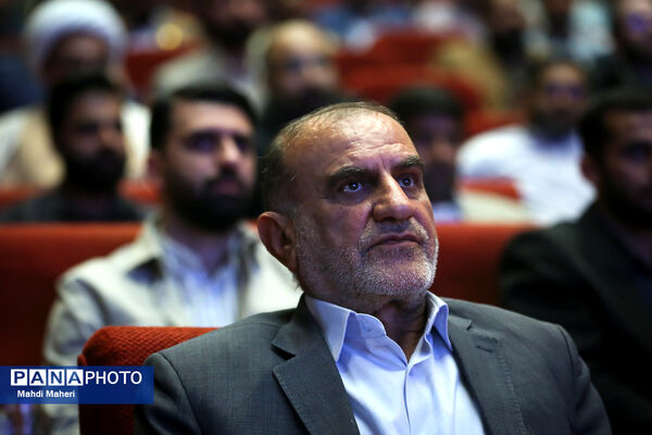 نشست راه روشن «تبیین آیه سال تشکیلات»