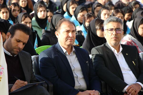تجهیز هنرستان ۱۲ کلاسه «بصیرت سملقان»  به امکانات آموزشی نوین