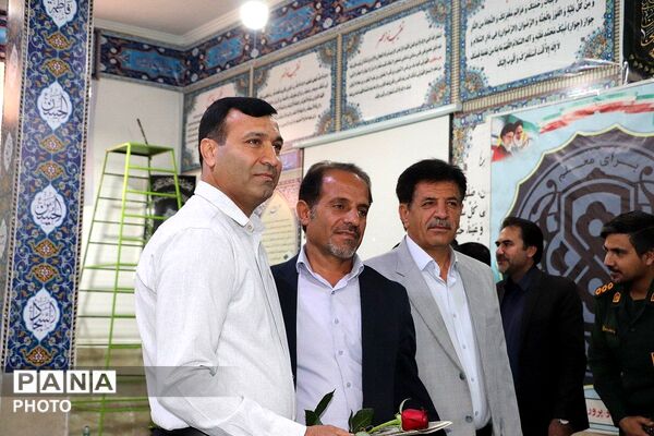 مراسم بزرگداشت روز معلم در باشت 