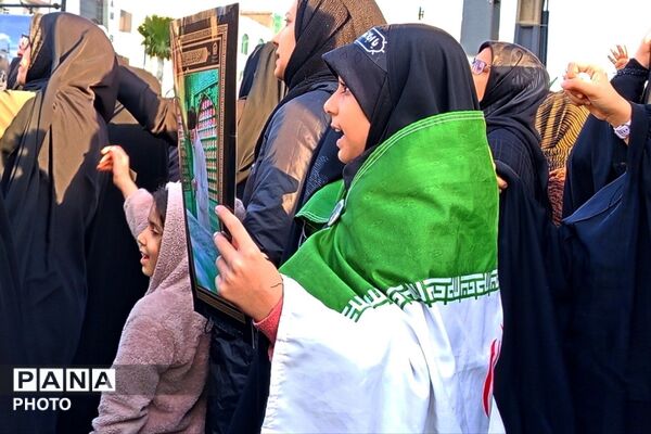 اجتماع مردم رباط‌کریم در سوگواری رهبر معظم انقلاب