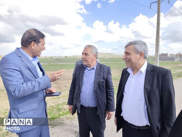 بازدید معاون عمرانی استاندار آذربایجان شرقی از تصفیه‌خانه فاضلاب لیلان