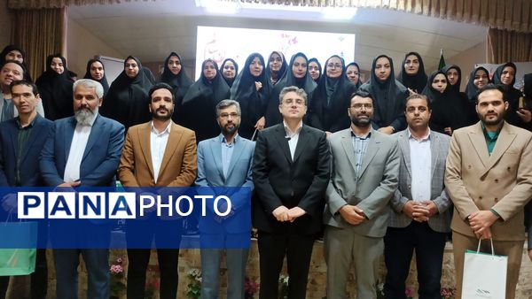 چهاردهمین جشنواره نوجوان سالم و یاریگران زندگی