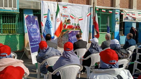 زنگ انقلاب در منطقه ۱۶