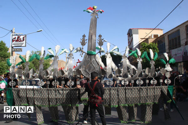 امامزاده جعفر یزد میزبان دسته عزای عزادارن شهادت امام صادق (ع)