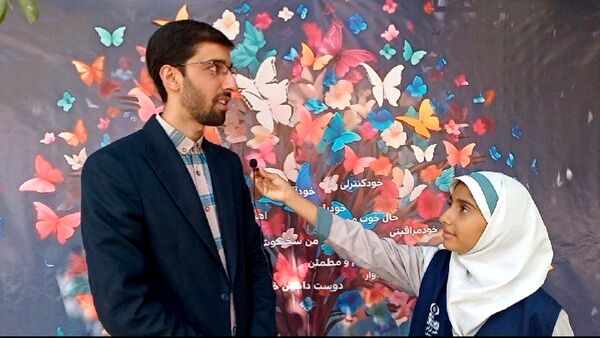 مشاوران مدارس بازوی توانمند مراقبت روح و روان دانش‌آموزان