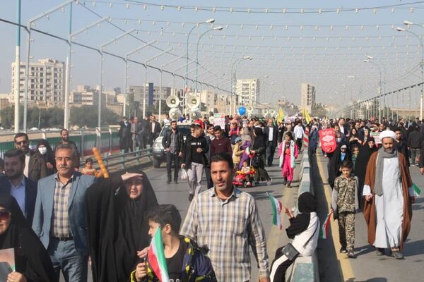 همبستگی و اقتدار خوزستانی‌ها در راهپیمایی 22 بهمن