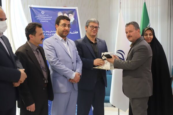 تجلیل از پژوهشگران برتر آموزش و پرورش استان آذربایجان شرقی