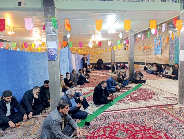 جشن ولادت امام عصر (عج)  در مسجد امام حسین شهر سفیددشت 