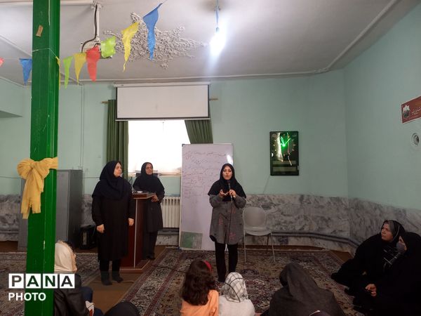 گام به گام درمسیرموفقیت تحصیلی وانتخاب رشته پایه نهم دبیرستان انقلاب اسلامی