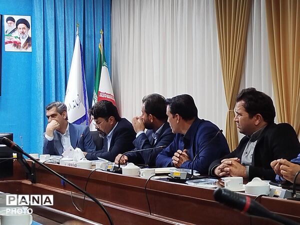 جلسه تخصصی حفاظت از منابع آب شهرستان کاشمر در فرمانداری