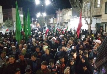 یادبود شهدای دانش‌آموز و رهبر انقلاب در همدان