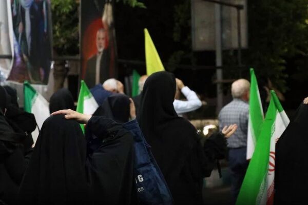 برگزاری هفتگی نماز استغاثه در میدان فرهنگ یوسف‌آباد