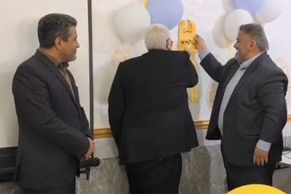 مراسم جشن عاطفه ها در مدارس شهرستان کارون برگزار شد