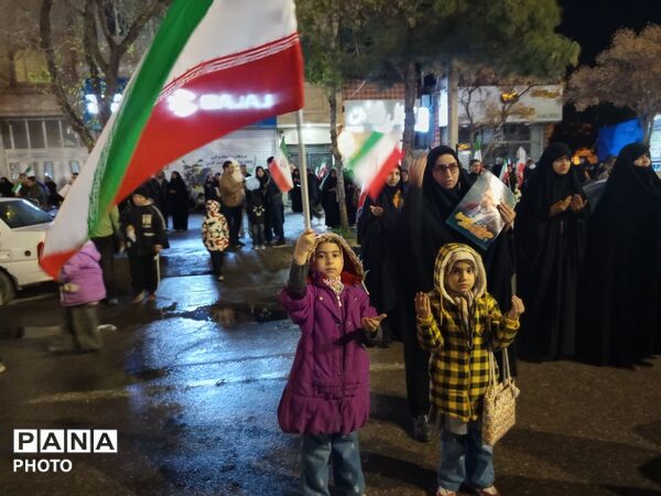 باران، صحنه را تماشایی تر کرد 