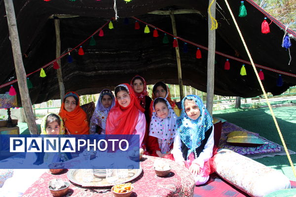 «جشنواره دا» در دبستان غیرانتفاعی امام صادق (ع) 